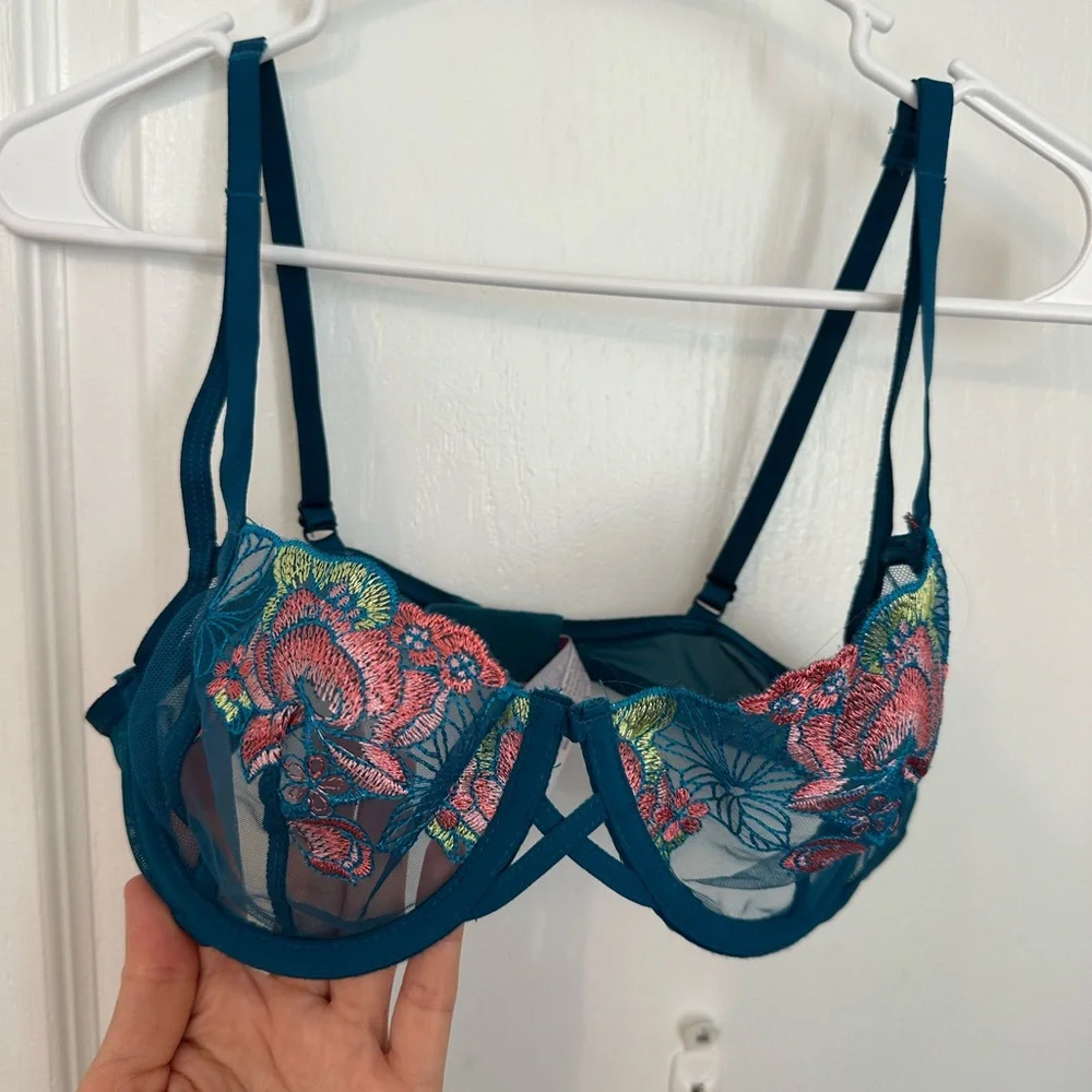 Free People Bralette Bundle - Adella & Intimately Lace Lot of 5